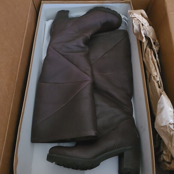 UGG 6 Avery Brown Sheepskin Shearling Fur Lined Knee High Boots - Picture 6 of 9